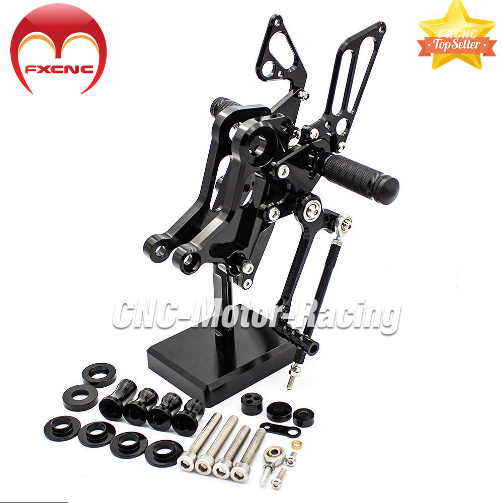 CNC rear-gear pedal spikes are suitable for Ducati Monster 696 (2008-2014).