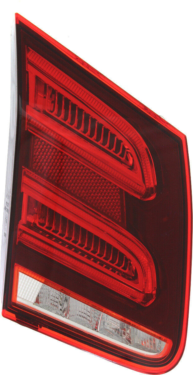 Applicable to for Mercedes-Benz E-Class 2015 - 2016 right-hand, retail interior sedan.