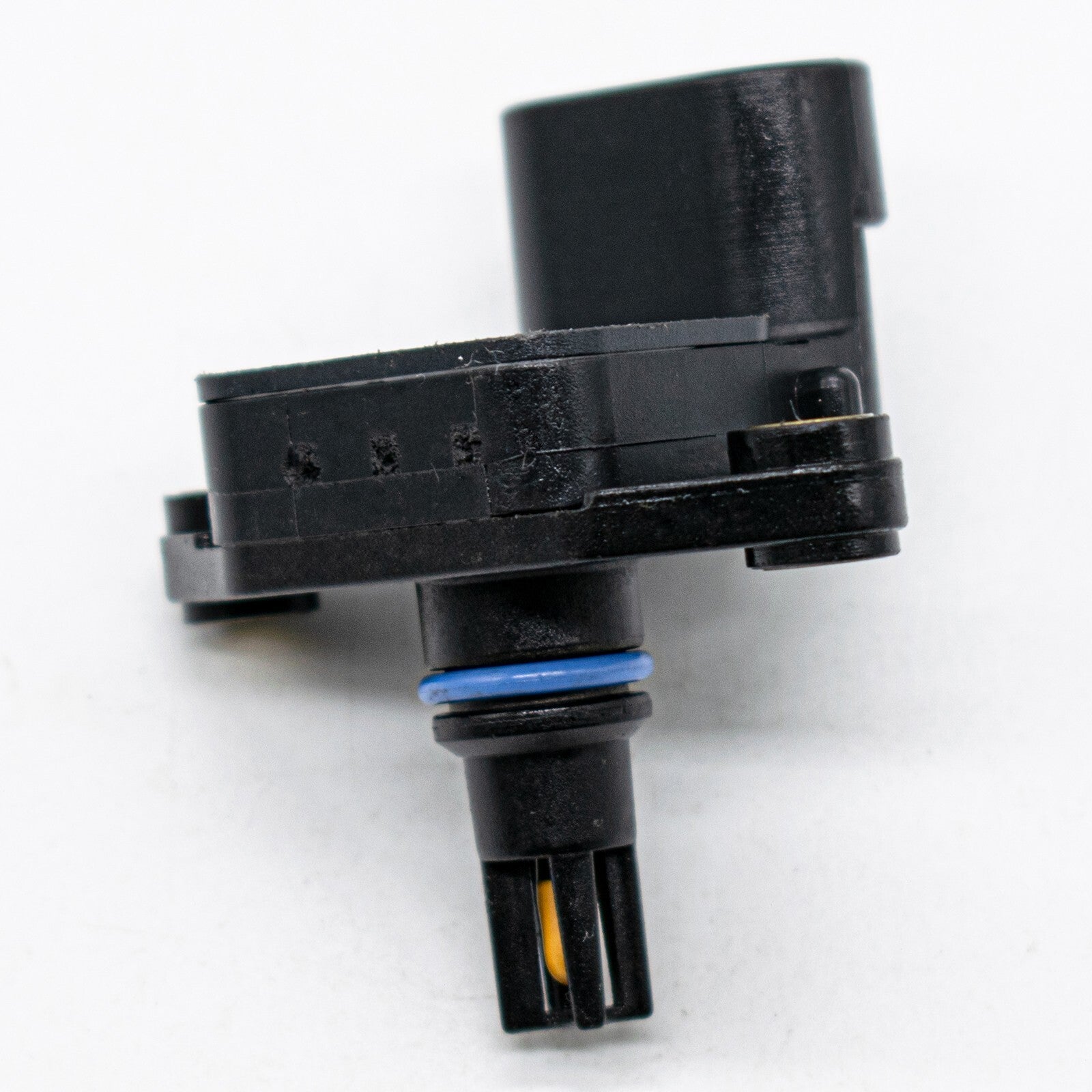 Air Intake Temperature Sensor Turbo Boost 12592017 Fit for 4 CYLINDER 2.0L LITER