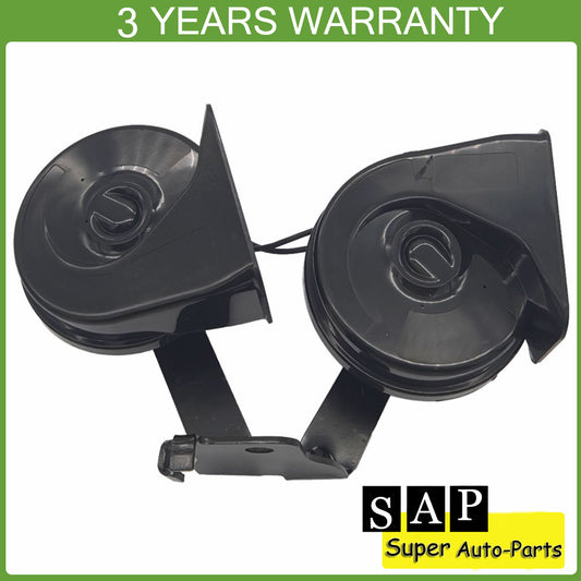 Electric horn bracket assembly for Ford F-250 F-350 Super Duty HC3Z-13832-G