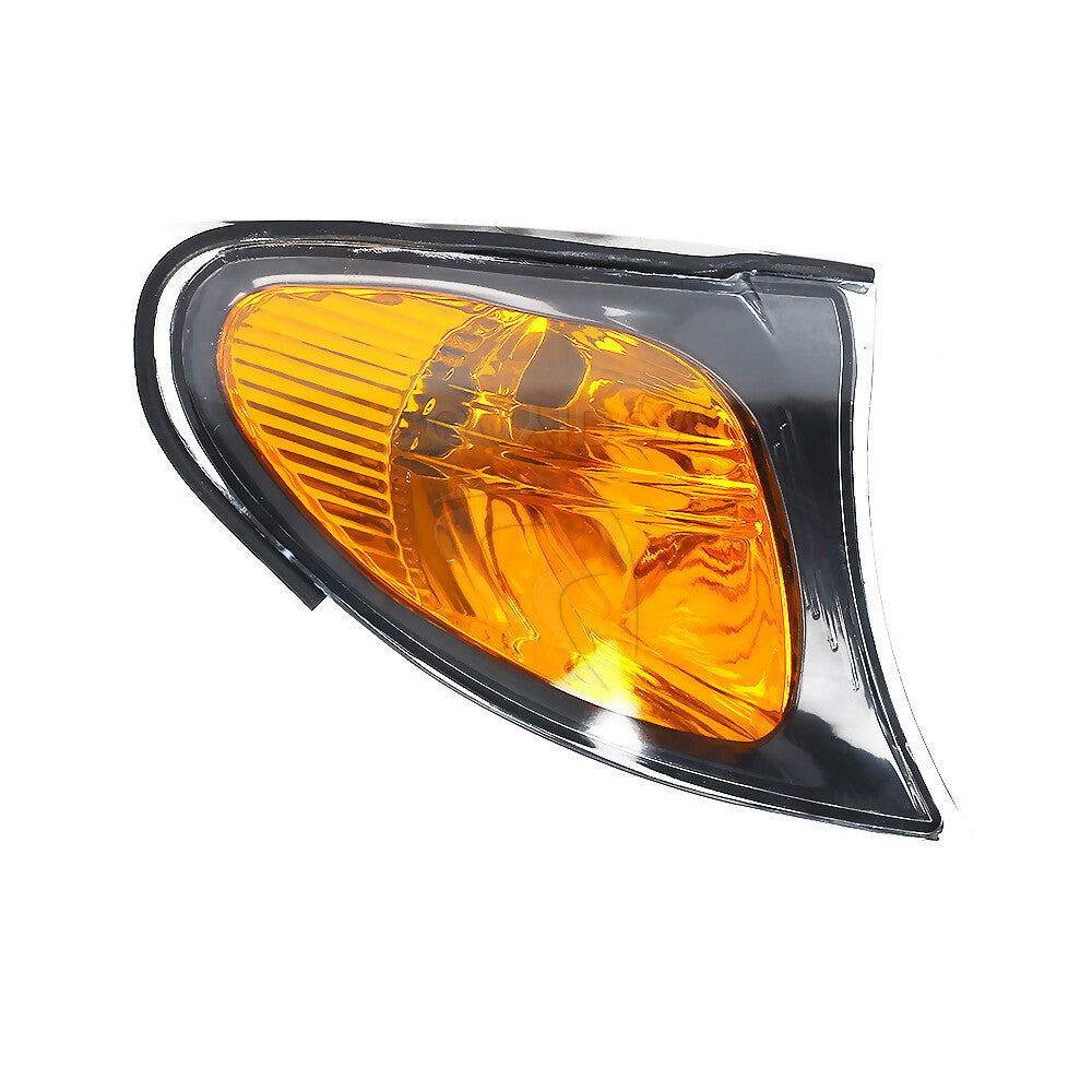 Applicable to 2002-2005 for BMW E46 325i 325Xi 330i front corner turn signal light (right)