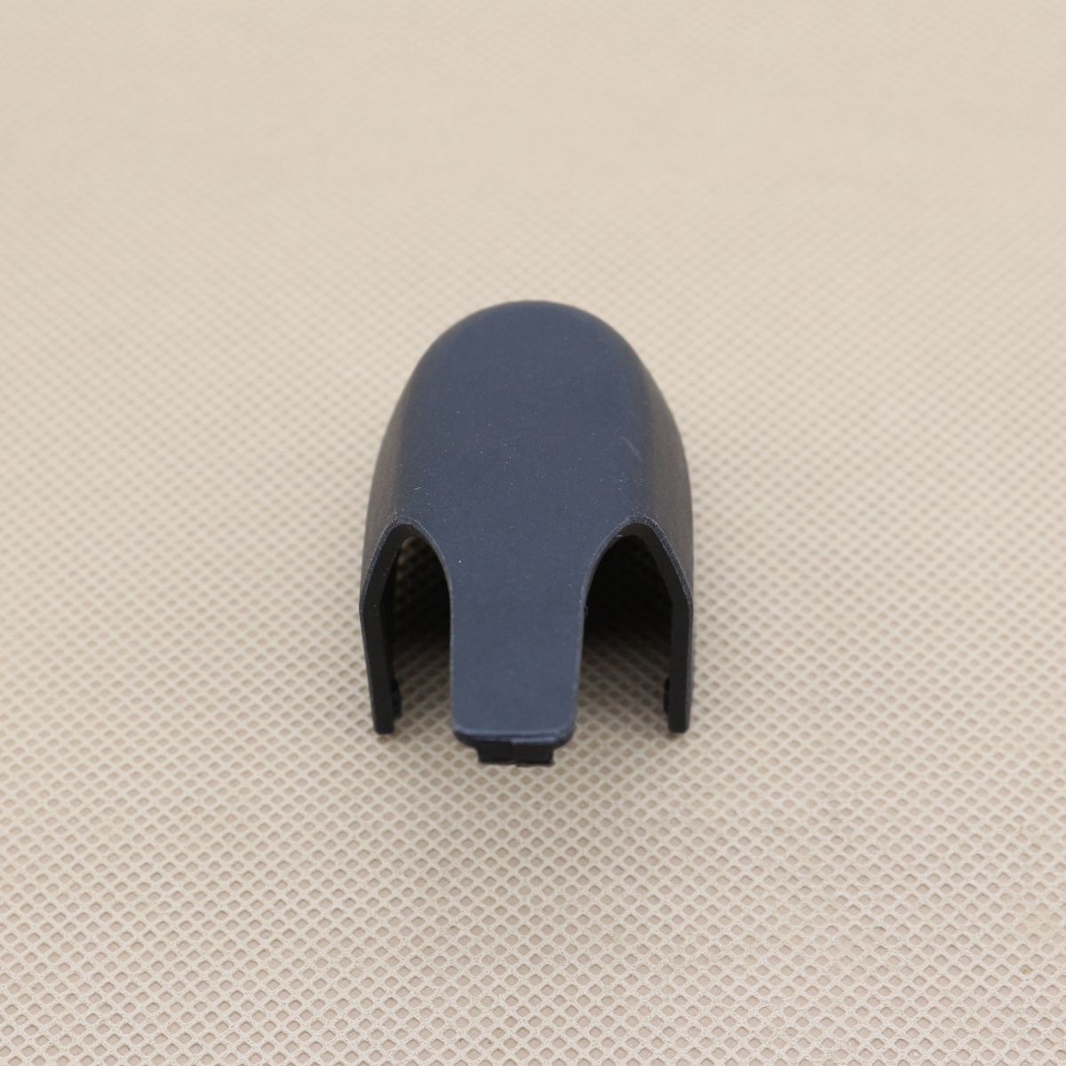 One-piece rear windshield wiper arm nut cover for Mercedes-Benz 2478240000