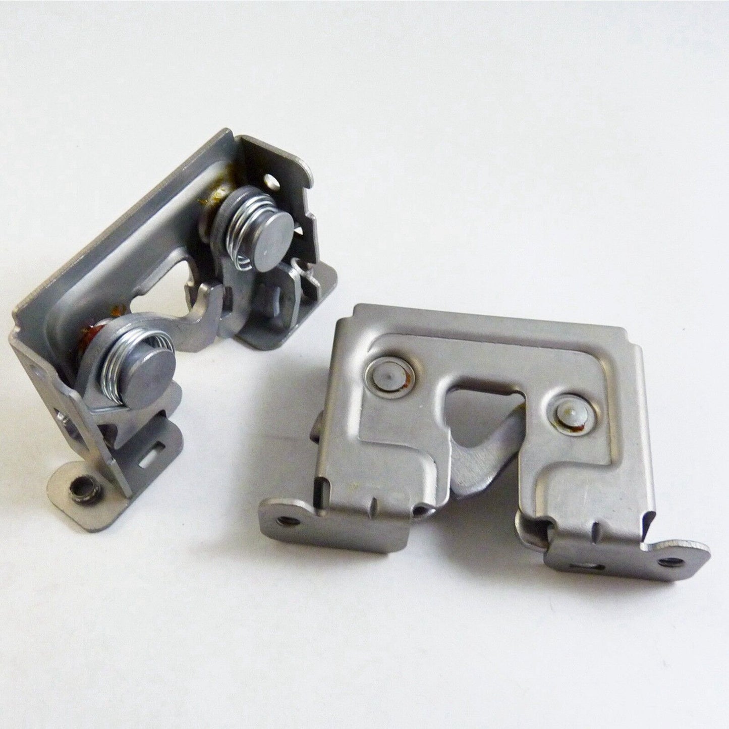 2Pcs for BMW 128i 328i 335i 525i M3 X3 51237008755 New Lower Hood Lock Lid Latch