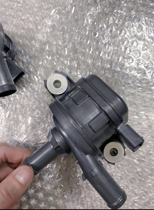 for Toyota OEM Electric Water Pump Assembly 161B0-36010 for Lexus and for Toyota Models