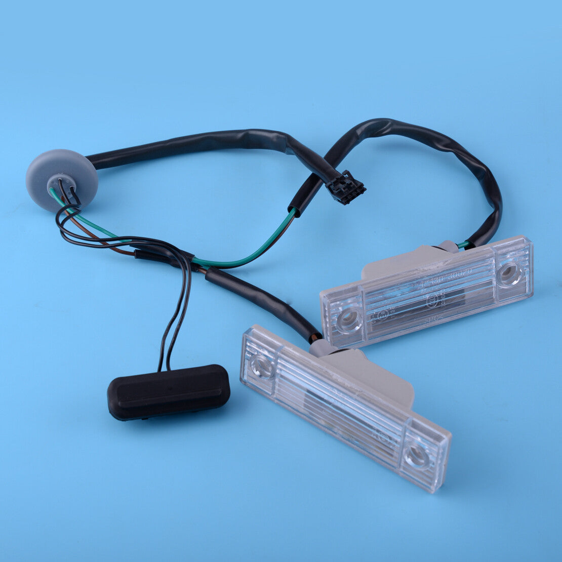 2x LED Error Free License Plate Light Lamp Fit for Chevrolet for Cruze Orlando 11-14