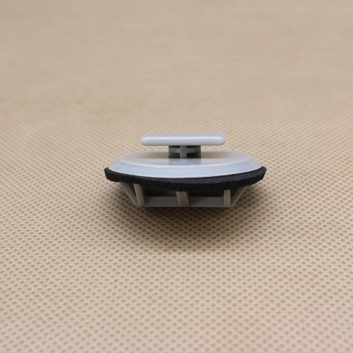 10Pcs Moulding Side Skirt Clips with Sealer for Mazda BP4L-51-SJ3
