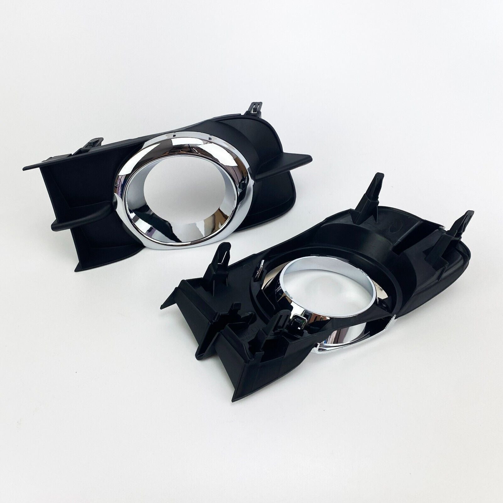 Front Fog Light Bezel Cover Frame Trim for Toyota Wish 2009 2010 2011 2012 R+L