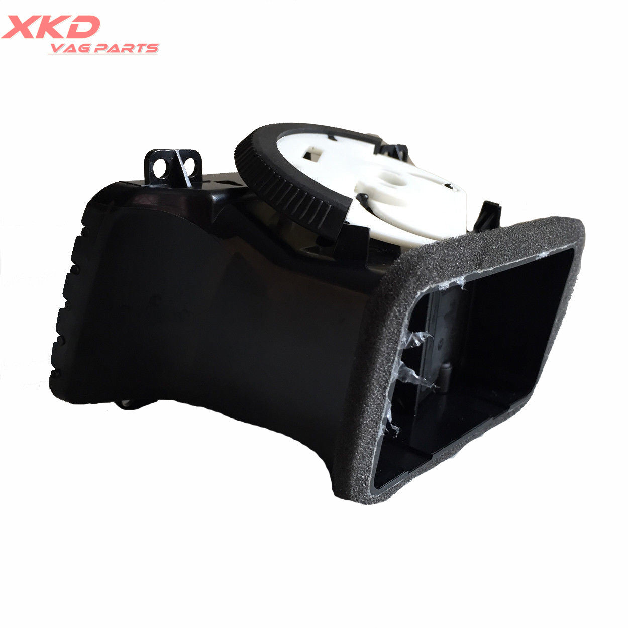 Rear air vent assembly suitable for Volkswagen for Jetta MK5, for Golf MK5, MK6, GTI