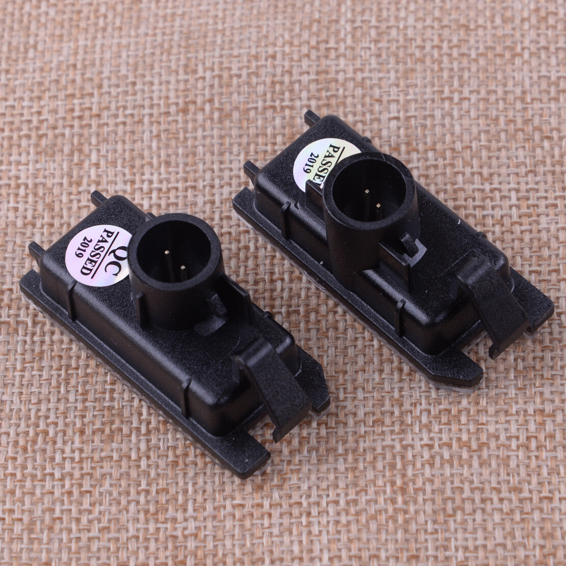 2pcs Car LED Rear Number License Plate light Assembly Fit for FIAT 500C 2009-19