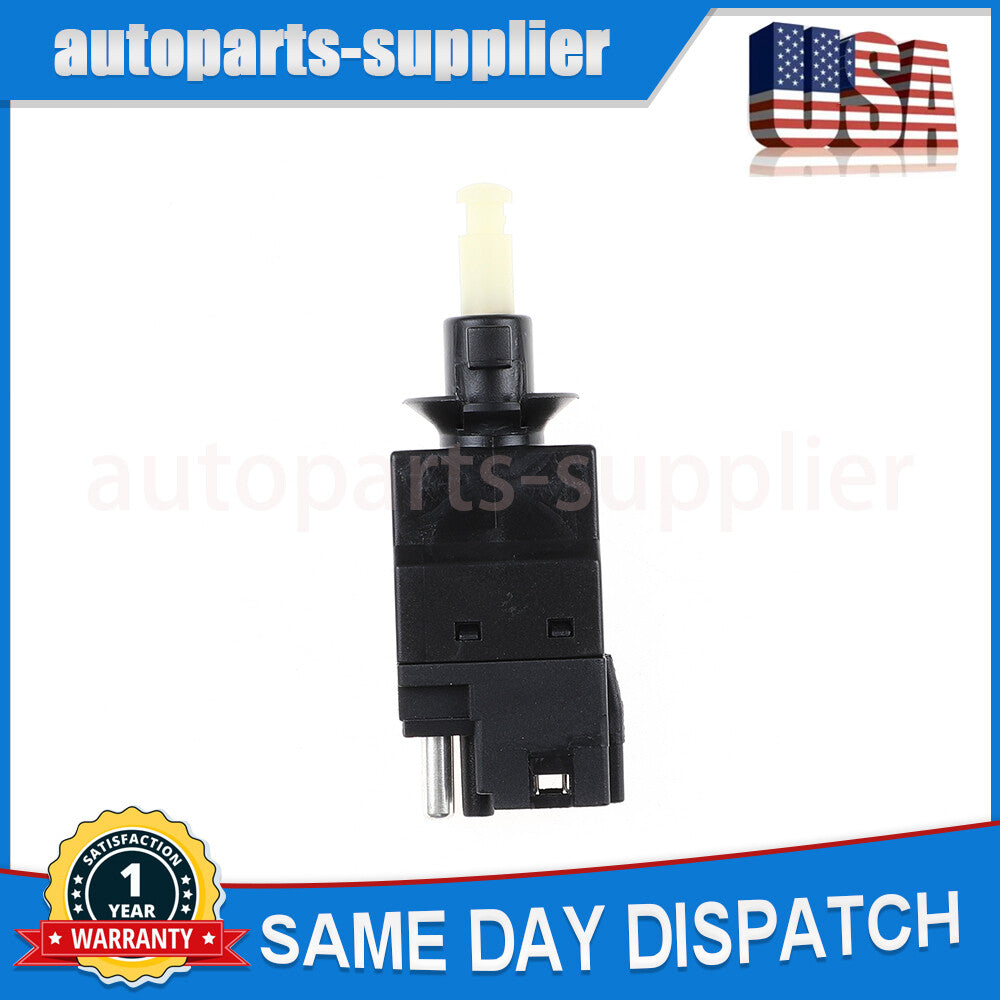 Brake light switch 0005457709 is applicable to for Mercedes-Benz 190D 400E and for Chrysler Crossfire.