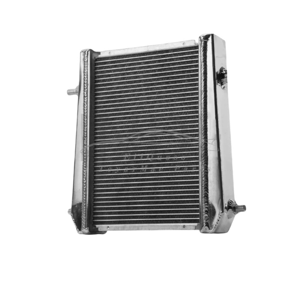 Front Auxiliary Coolant Radiator 17118095285 for BMW M3 M4 G80 G82 G83 2021 2022