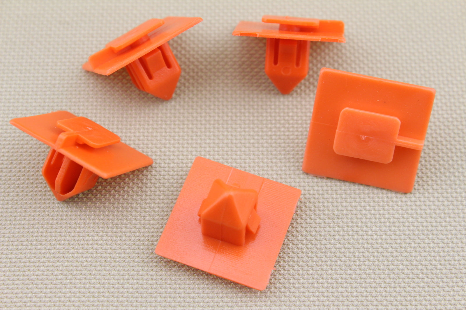 5 Pcs Rocker Moulding Clips for Toyota for Land Cruiser 9046712072