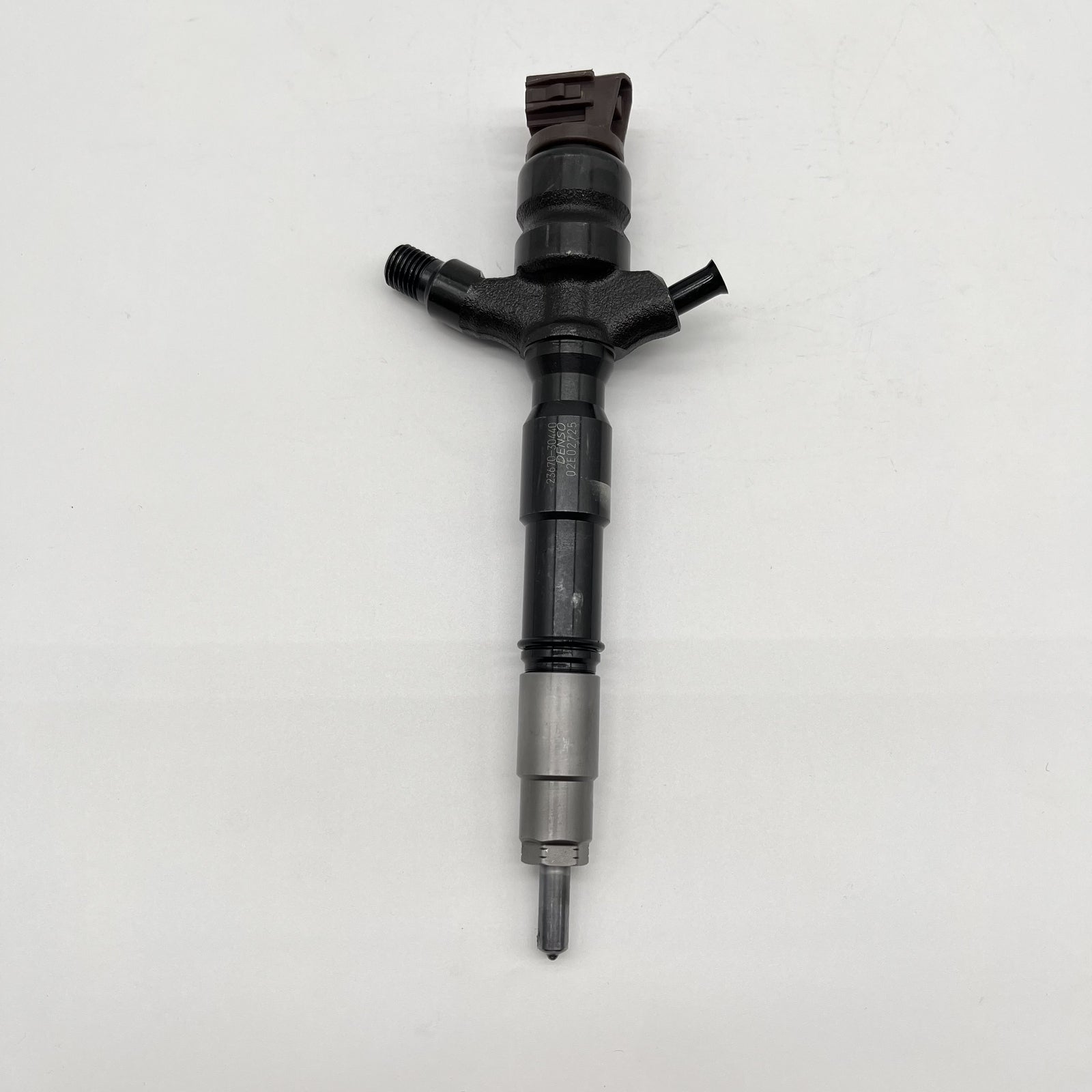 New Fuel Injector 295900-0200 23670-30440 for Toyota Diesel Engine 1KD-FTV D-4D