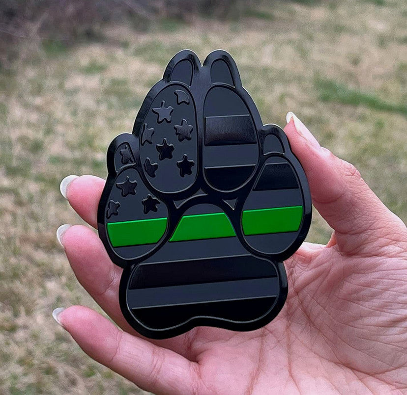 Car side fender rear badge sticker black and green dog paw American flag for Chevrolet