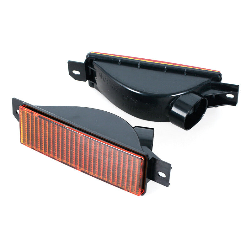 Two-piece front turn signal indicator corner lights for BMW 3 Series E30 1987-1991