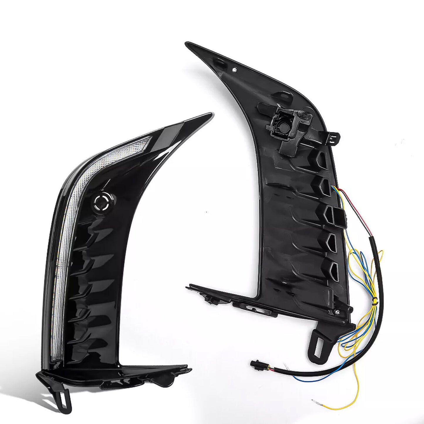 Applicable to for Toyota for Camry SE and XSE models 25-26, including LED DRL fog lights, daytime running lights, and turn signals.