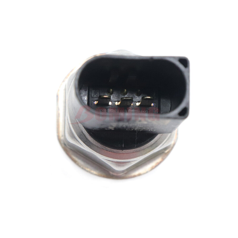 21634021 Fuel pressure sensor switch for Volvo Penat truck diesel D12 D13 FH